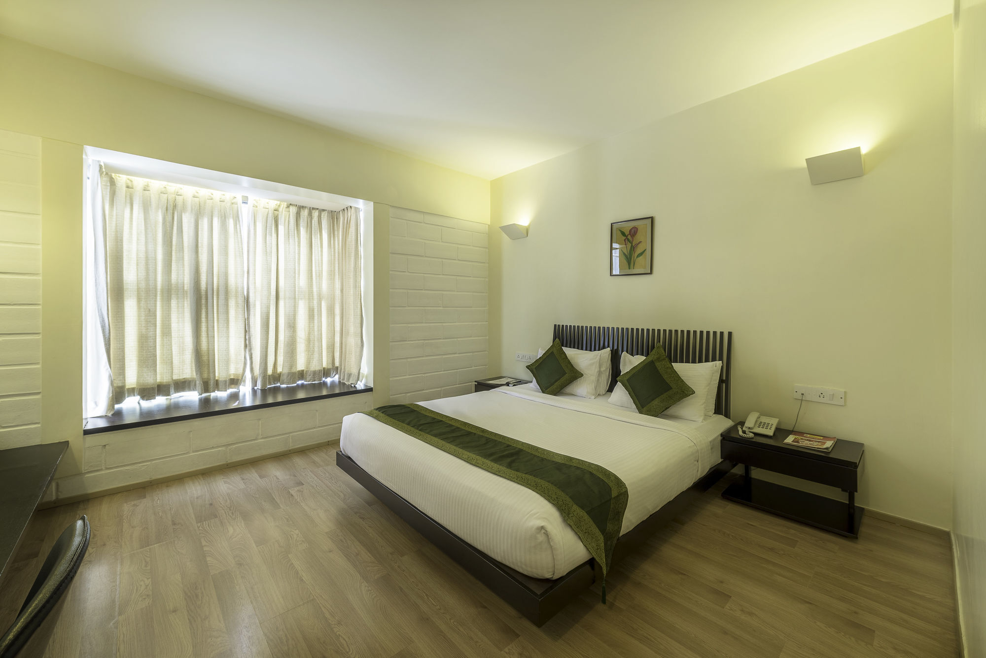 Treebo Trend Spektrum Suites Майсуру Екстер'єр фото