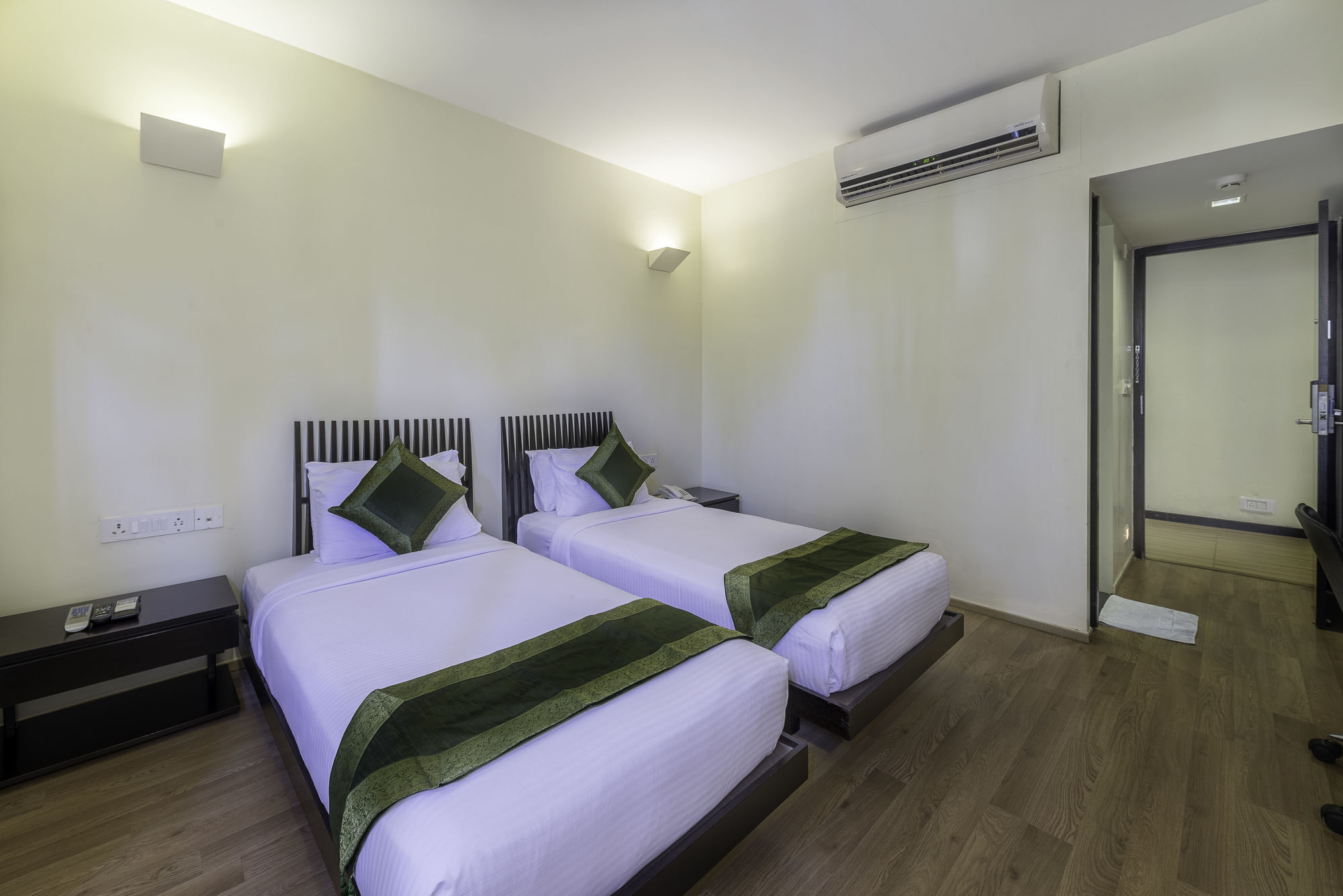 Treebo Trend Spektrum Suites Майсуру Екстер'єр фото